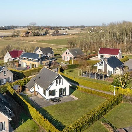 Villa The Frisian Beach House met Scandinavische barrel sauna Tzummarum Exterior foto