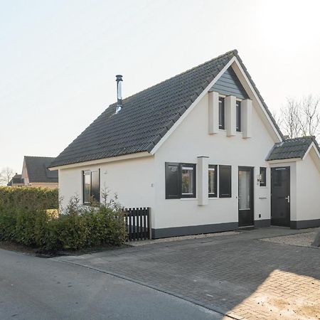 Villa The Frisian Beach House met Scandinavische barrel sauna Tzummarum Exterior foto