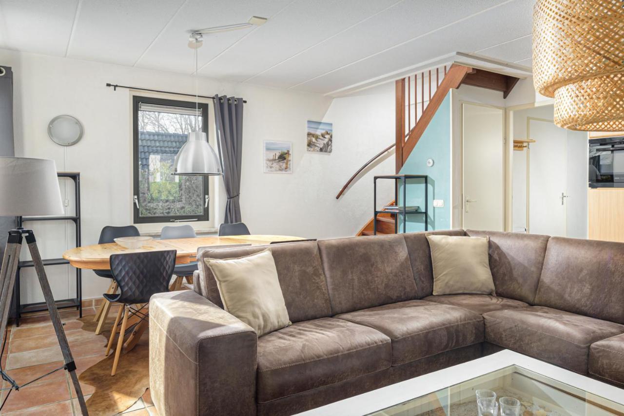 Villa The Frisian Beach House met Scandinavische barrel sauna Tzummarum Exterior foto