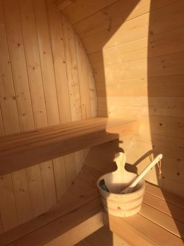 Villa The Frisian Beach House met Scandinavische barrel sauna Tzummarum Exterior foto
